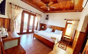 Free Beach Resort